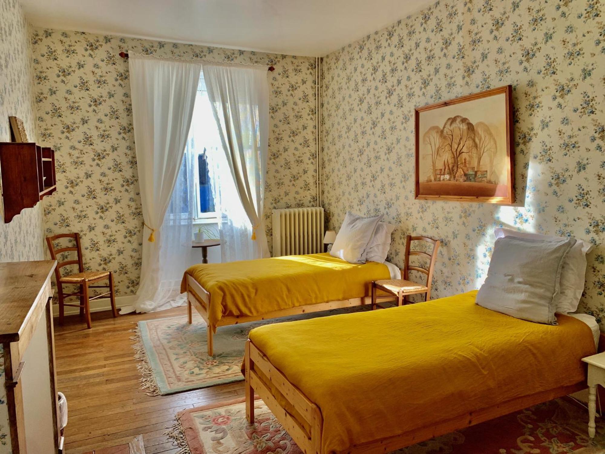 Maison D'Hotes De L'Ancien Couvent Des Carmes Mortemart Екстер'єр фото